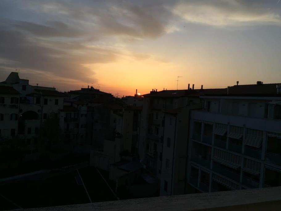 Centro Citta Con Le Comodita Livorno Exteriör bild